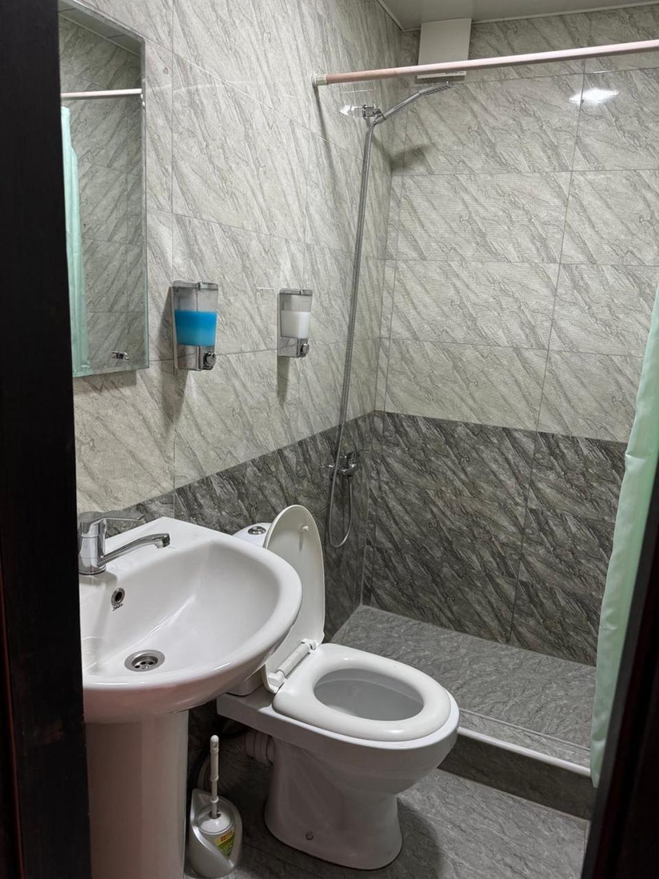 Hotel Skib Τυφλίδα Εξωτερικό φωτογραφία