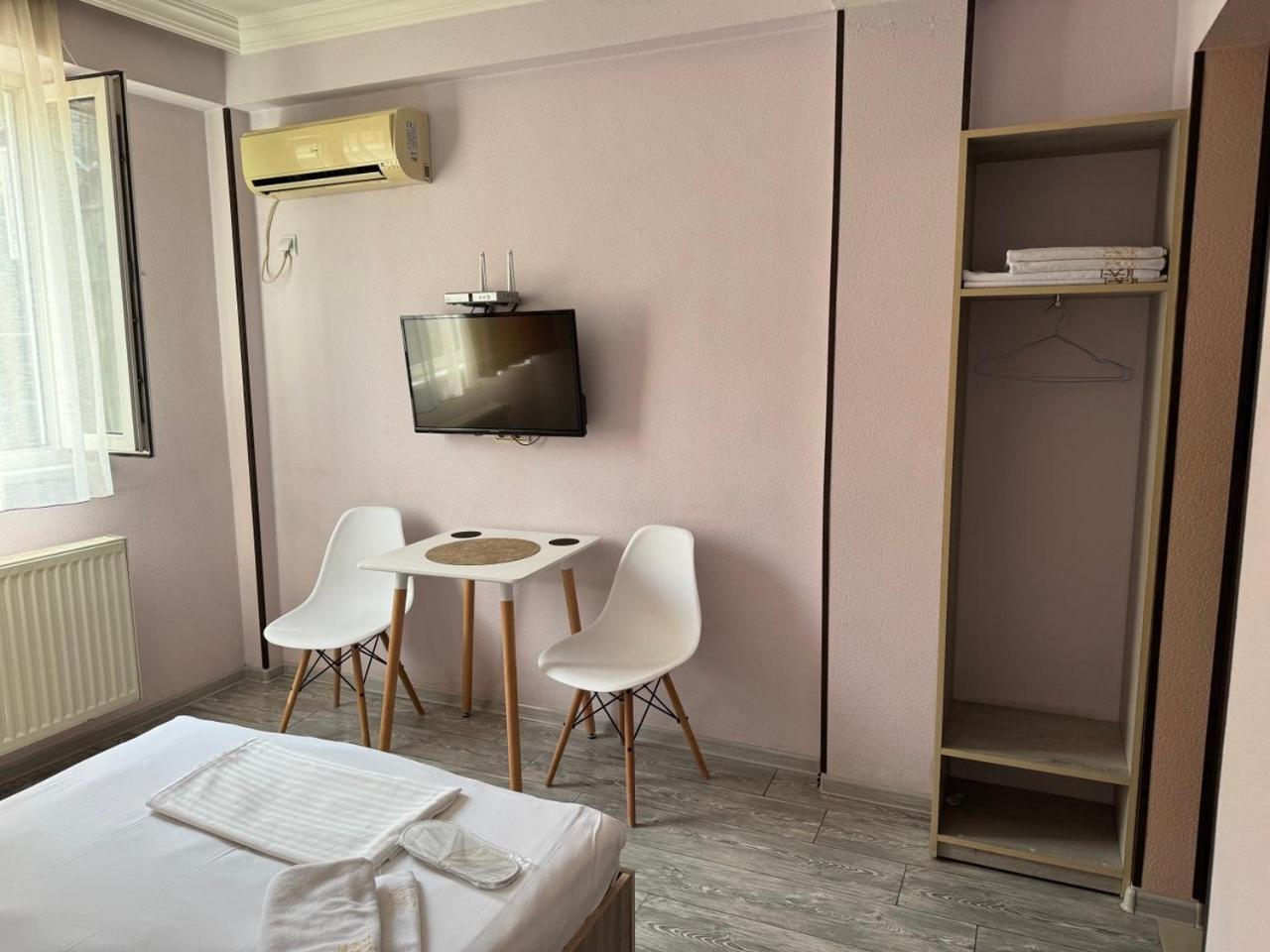 Hotel Skib Τυφλίδα Εξωτερικό φωτογραφία